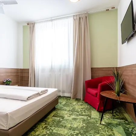 Hotel Ihs Sleep - 3*